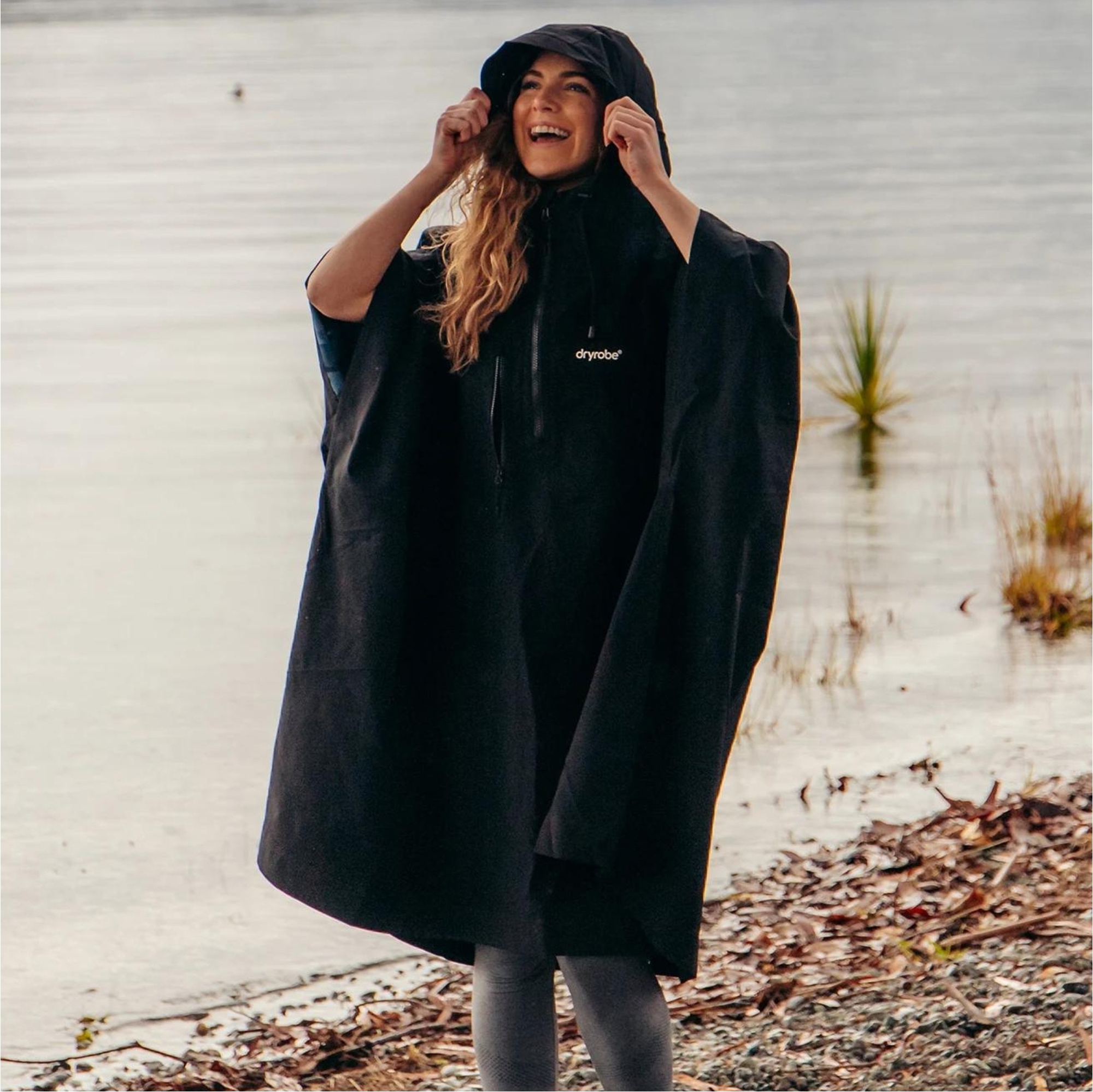 2026 Dryrobe Waterproof Change Robe / Poncho DRWCRP - Black